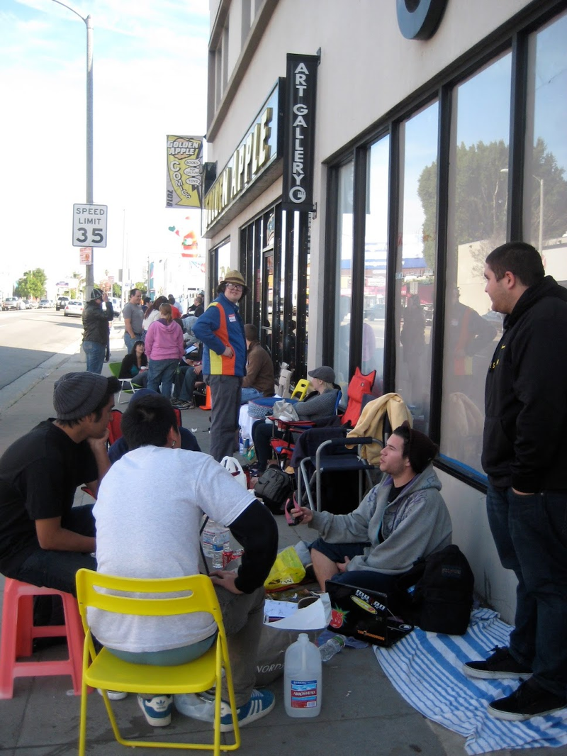 My personal photo of the line for the Lost Underground Art show.